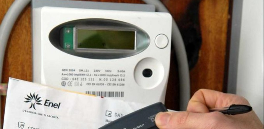 Attenzione alla truffa delle telefonate dei falsi operatori enel. i ... Chiudere contatore enel