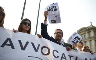https://www.seguonews.it/caltanissetta-toghe-appese-da-oggi-al-18-dicembre-avvocati-in-sciopero-stop-ai-processi