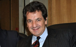 https://www.seguonews.it/santi-consolo-nuovo-garante-per-i-diritti-dei-detenuti-in-sicilia