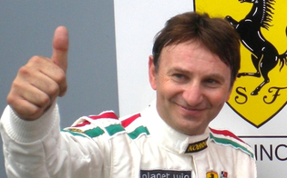 https://www.seguonews.it/guida-sicura-mercoledi-le-regole-base-spiegate-ai-ragazzi-dal-campione-montermini