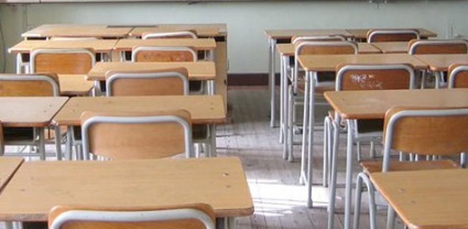 Scuola sospesa in Sicilia fino a mercoledì, la Regione accoglie la richiesta dei presidi