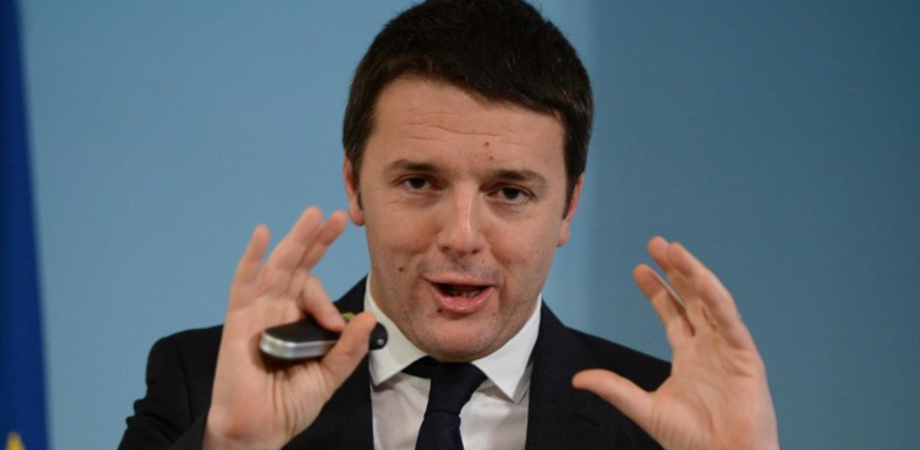 Reddito di cittadinanza, chiesto referendum per l'abolizione: promotore è Matteo Renzi