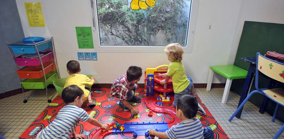 Scuole, in Sicilia in classe da giovedì: provvedimento esteso anche ai servizi educativi per l'infanzia