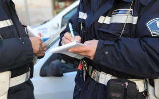 https://www.seguonews.it/codice-della-strada-in-arrivo-le-nuove-norme-multe-salate-per-chi-usa-il-cellulare