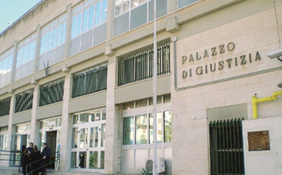 https://www.seguonews.it/caltanissetta-anziano-si-ruppe-il-polso-inciampando-in-una-caditoia-il-comune-condannato-a-risarcire