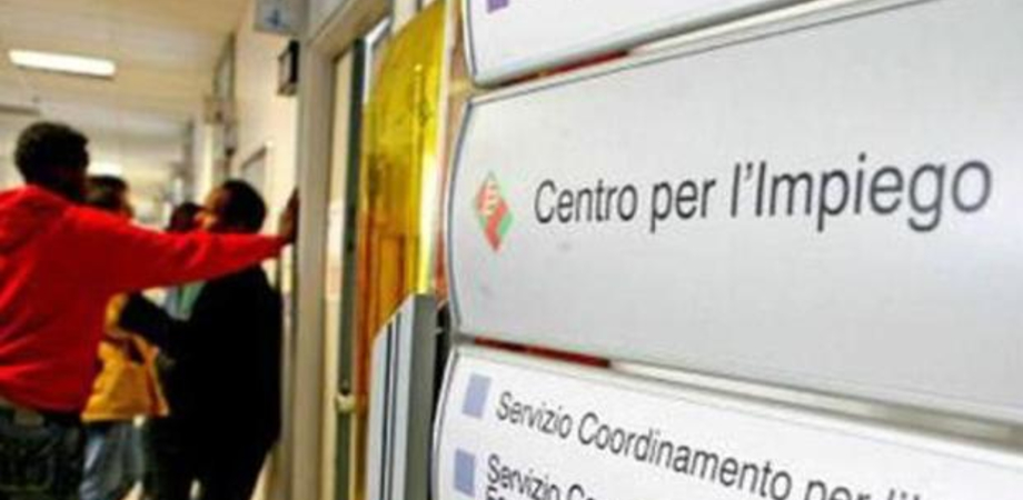 Centri per l'Impiego in Sicilia, funzionari economico finanziari: on line la graduatoria dei 18 vincitori 