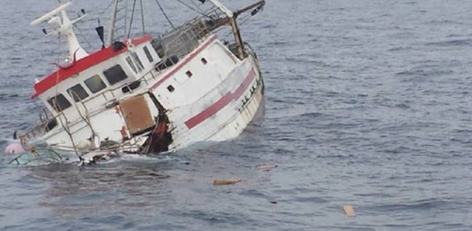 Affonda peschereccio al largo di Lampedusa: muore un marinaio. Due sopravvissuti