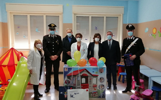 https://www.seguonews.it/carabinieri-nel-reparto-di-pediatria-dellospedale-di-piazza-armerina-doni-per-i-bambini-ricoverati