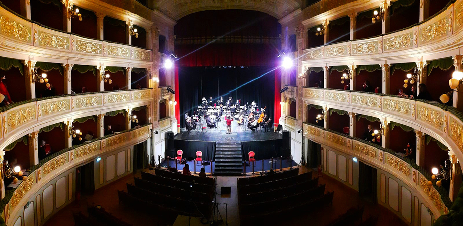 "C'era una volta il Natale", concerto a Caltanissetta andato in scena su Facebook: oltre 3mila gli spettatori