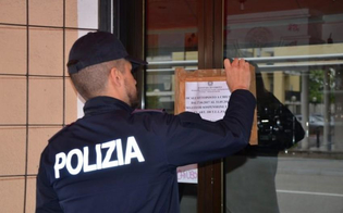 https://www.seguonews.it/avventori-dentro-un-bar-di-gela-dopo-le-18-titolare-sanzionato-e-attivita-chiusa-per-5-giorni