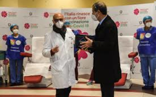 https://www.seguonews.it/covid-prosegue-la-campagna-vaccinale-oggi-seconda-giornata-in-sicilia-farmaco-per-200-operatori-sanitari