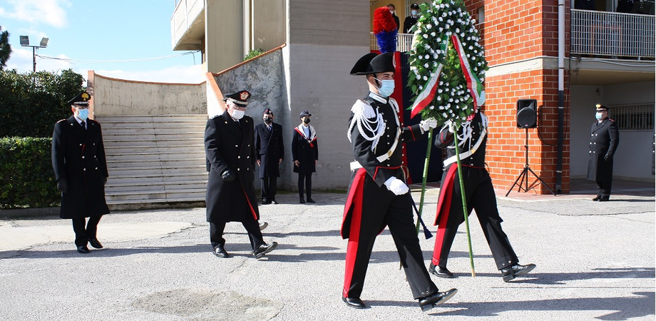Denudati e falciati a raffiche di mitra e colpi di moschetto: a Mazzarino ricordato il sacrificio di 8 carabinieri