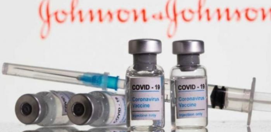 La Danimarca esclude il vaccino Johnson & Johnson: "Preoccupati per gravi effetti collaterali"