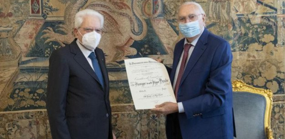 Pippo Baudo nominato cavaliere di Gran Croce: "L'ultimo regalo del mio amico Mattarella"