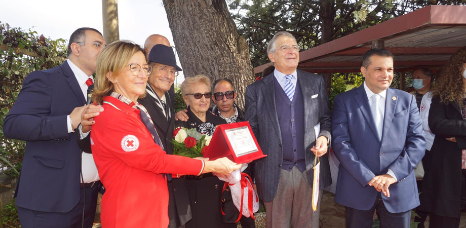 Il grande cuore di Vincenzo e Silvia Cembalo: hanno donato una villa alla Croce Rossa di Caltanissetta
