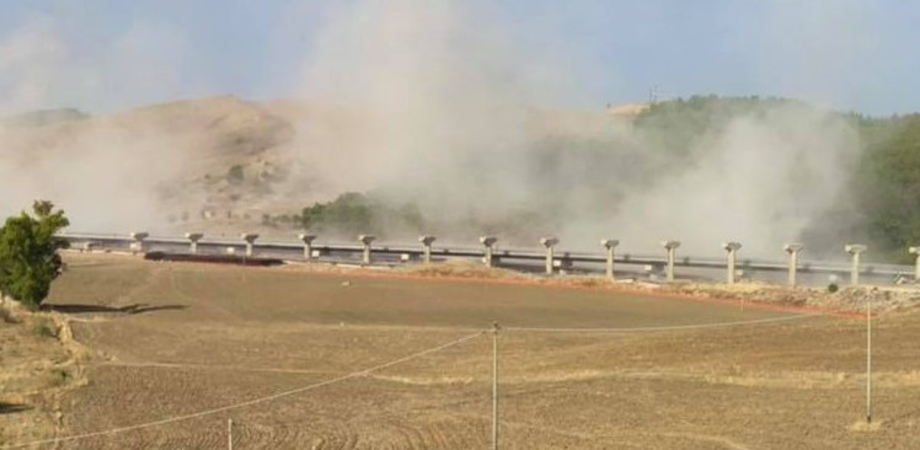 Demolite a Caltanissetta le ultime campate del viadotto Salso, utilizzato l'esplosivo