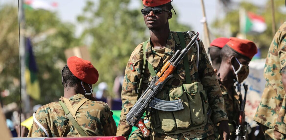 Colpo di Stato in Sudan: arrestato il premier e altri membri del governo, quasi oscurate le telecomunicazioni