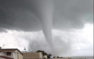 https://www.seguonews.it/sicilia-devastata-dal-maltempo12-tornado-in-due-giorni-eventi-eccezionali