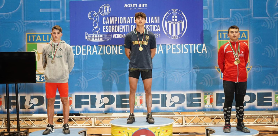 Caltanissetta, sezione giovanile di pesistica Fiamme Oro della Polizia: Gabriele La Barbera campione italiano under 15