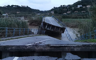 https://www.seguonews.it/maltempo-in-sicilia-esondano-fiumi-evacuate-famiglie-interventi-su-tutta-lisola