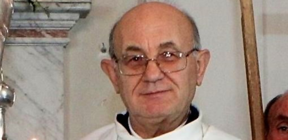Niscemi, la morte di don Giuseppe Giugno: i funerali saranno celebrati in chiesa Madre