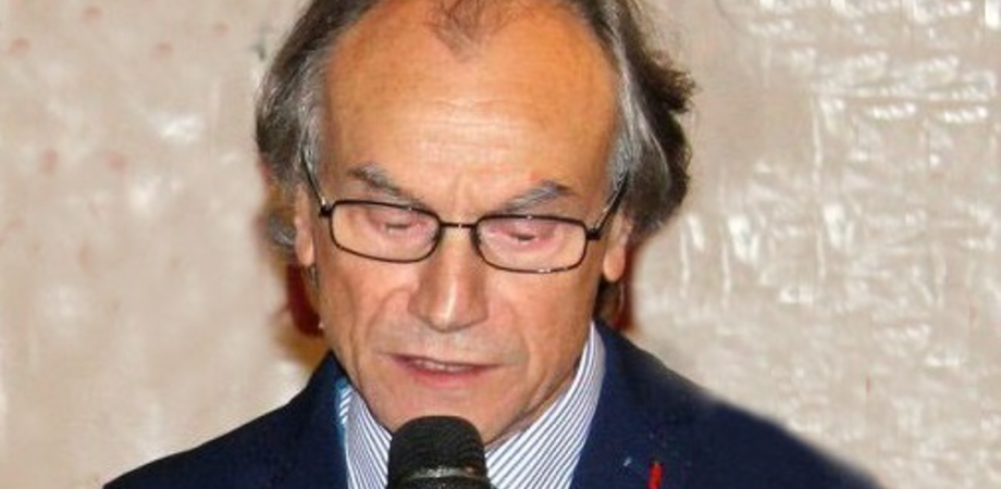 Premio "Trinacria", nuovo riconoscimento per il prof poeta e scrittore nisseno Salvatore Amico