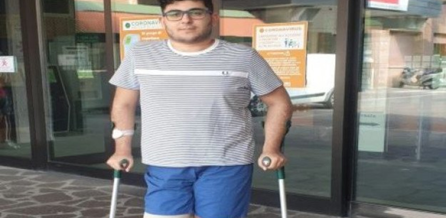 Niscemi, Antonio e la sua gamba bionica comprata con una raccolta fondi sul web