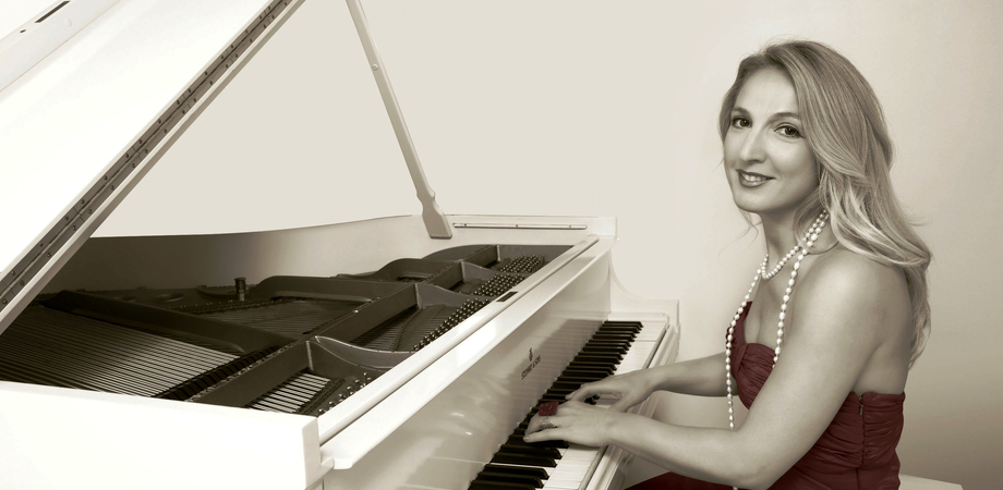 "Nissa jazz festival", la pianista Daniela Schackter si esibisce al Margherita di Caltanissetta