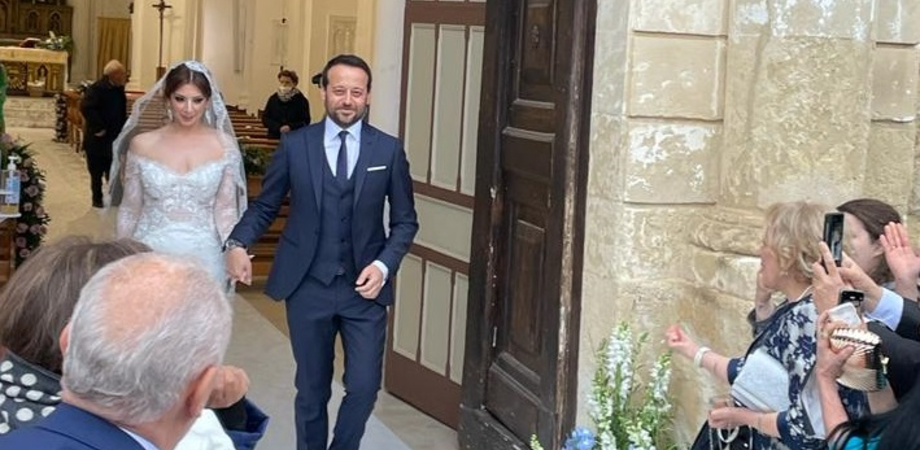 Il sindaco di Delia Gianfilippo Bancheri si sposa: l'amore con Fabiola dura da 16 anni