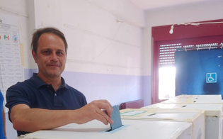 https://www.seguonews.it/elezioni-massimiliano-conti-riconfermato-sindaco-di-niscemi-per-lui-oltre-il-60-di-voti
