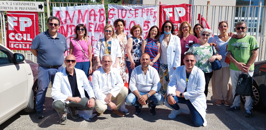 A Caltanissetta un sit in per il riconoscimento giuridico-economico del ruolo di coordinatore infermieristico