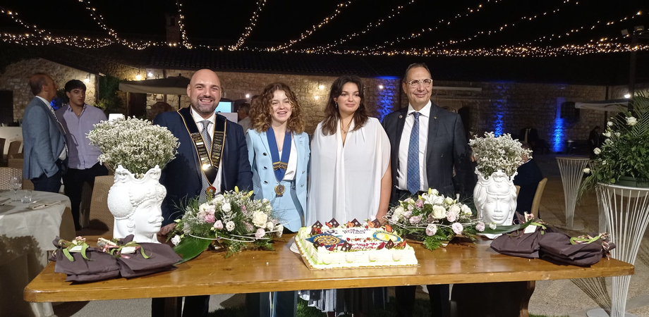 Rotary Club Valle del Salso, Meloni eletto presidente: la cerimonia a Mazzarino