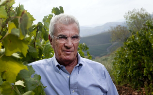 https://www.seguonews.it/addio-al-signore-del-vino-e-morto-il-conte-lucio-tasca-dalmerita-aveva-82-anni