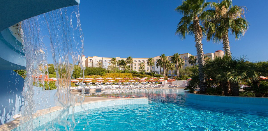 Taglio del nastro in Sicilia per un nuovo resort, eleganza e lusso sulla costa occidentale dell'Isola