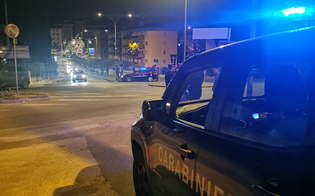 https://www.seguonews.it/caltanissetta-controlli-dei-carabinieri-al-parco-acquatico-sedata-lite-tra-minori-interventi-anche-per-musica-ad-alto-volume