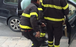 https://www.seguonews.it/caltanissetta-si-bloccano-le-portiere-dellauto-bimba-di-1-mese-resta-chiusa-dentro-salvata-dai-vigili-del-fuoco