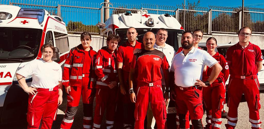 A Caltanissetta operatori della Croce Rossa abilitati al trasporto di infermi in ambulanza