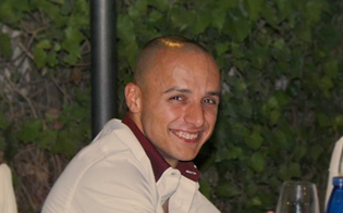 https://www.seguonews.it/sancataldese-morto-ustionato-per-un-barbecue-indagati-medico-infermiere-e-un-familiare-del-giovane-alessandro-tomasella