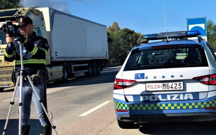 La Polizia Stradale di Caltanissetta impegnata nel controllo della velocità: ecco i limiti da non superare e le sanzioni