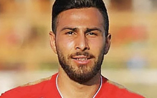 https://www.seguonews.it/iran-teheran-nega-condanna-a-morte-del-calciatore-azadani-si-deve-ancora-fare-il-processo