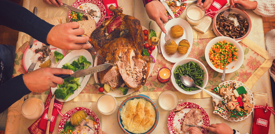 Natale, il 77% degli italiani riporta a tavola avanzi di pranzi e cenoni. Solo al 9% non resta nulla